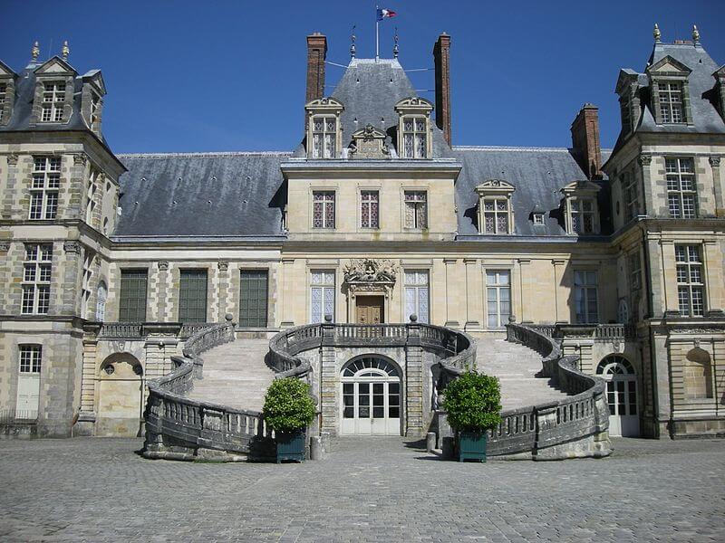 Ch&acirc;teau de Fontainebleu