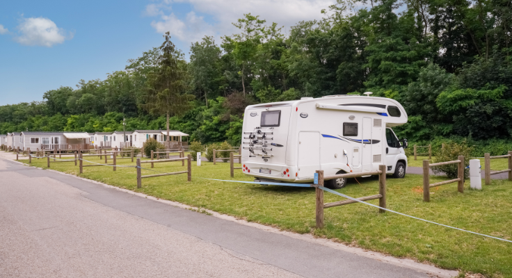Emplacement camping-car